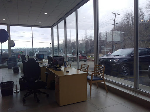 Ford Dealer «Day Ford», reviews and photos, 3696 William Penn Hwy, Monroeville, PA 15146, USA