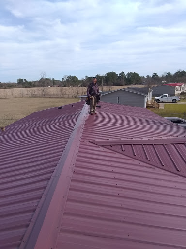 Farias roofing metal & shingles in Red Springs, North Carolina