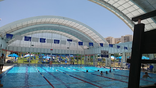 Public outdoor pools Jerusalem