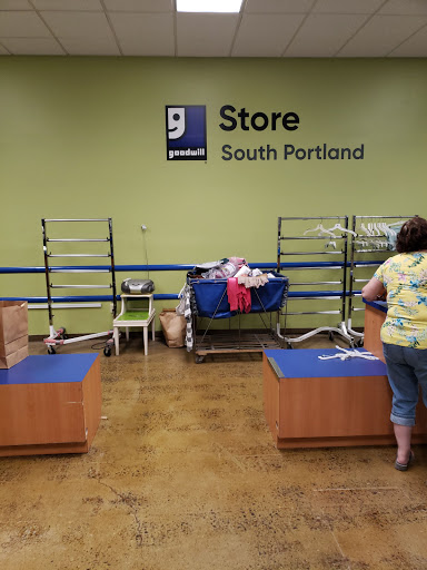 Thrift Store «Goodwill Store & Donation Center», reviews and photos