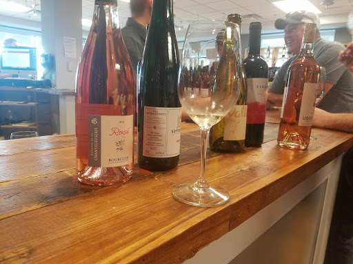 Wine Store «Dedalus Wine Shop, Market & Wine Bar», reviews and photos, 388 Pine St, Burlington, VT 05401, USA