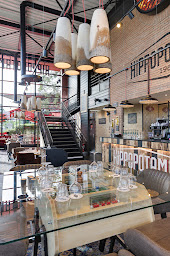 Photo n°30 de Hippopotamus Steakhouse à Échirolles ()