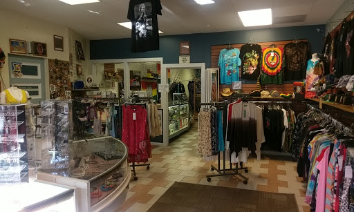 Tobacco Shop «Mystical Moon», reviews and photos, 144 Middle Ave, Elyria, OH 44035, USA