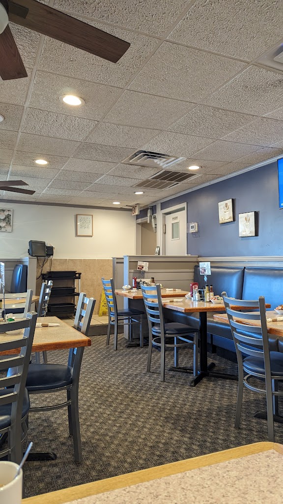 Sherwood Oaks Waffle Cafe & Restaurant 60450
