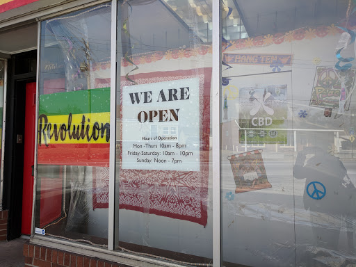 Tobacco Shop «Revolution smoke shop», reviews and photos, 501 N Main St, Edwardsville, IL 62025, USA