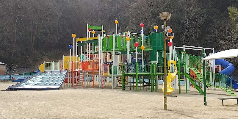 ピースリーホームバンブー総合公園体育館 広島県竹原市高崎町 体操競技場 グルコミ