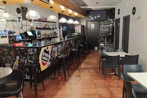 Vinilo Café Bar image
