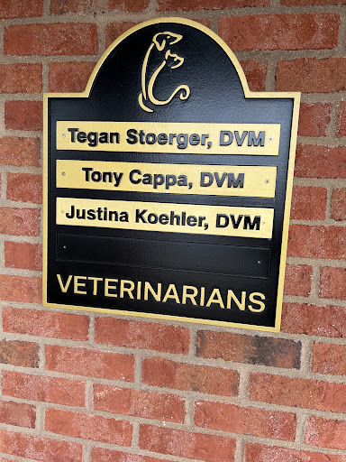 Sign Shop «FASTSIGNS», reviews and photos, 313 N Mattis Ave #114, Champaign, IL 61821, USA