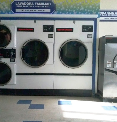 Laundromat «Eureka Launderland», reviews and photos, 420 N St, Eureka, CA 95501, USA