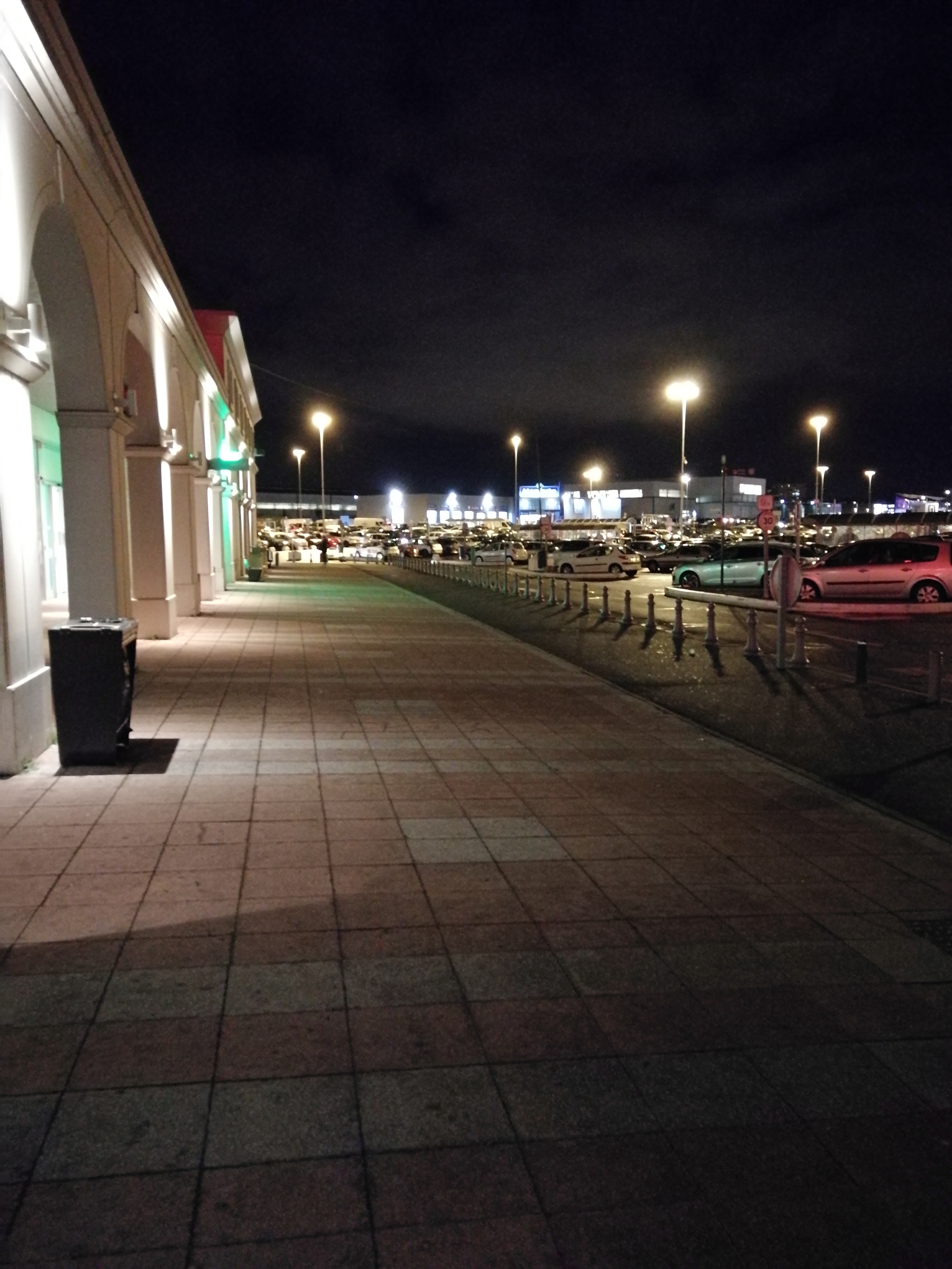 Photo n° 1 de l'avis de Serge. fait le 07/12/2017 à 22:20