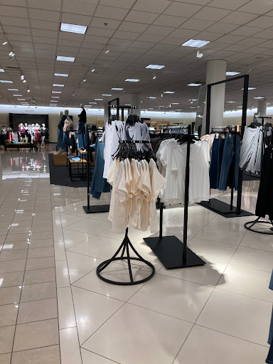 Department Store «Nordstrom Easton Town Center», reviews and photos, 4000 Worth Ave, Columbus, OH 43219, USA