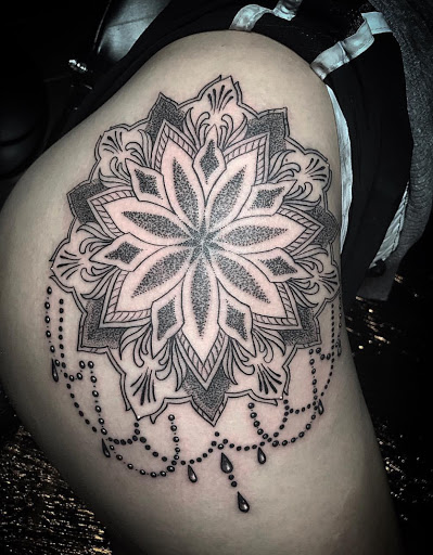 Body Piercing Shop «The Parlour», reviews and photos, 437 Franklin St Suite 1, Buffalo, NY 14202, USA