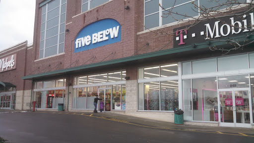 Five Below, 846 Pelham Pkwy, Pelham, NY 10803, USA, 
