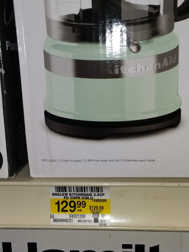 Grocery Store «Jewel-Osco», reviews and photos, 375 Randall Rd, South Elgin, IL 60177, USA