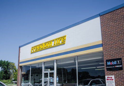 Tire Shop «Freedom Tire and Auto Service», reviews and photos, 412 8th St SW, Altoona, IA 50009, USA