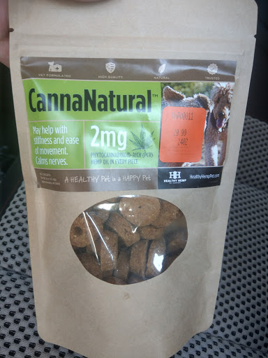 Pet Supply Store «Pet Food Warehouse, Ltd.», reviews and photos, 2455 Shelburne Rd, Shelburne, VT 05482, USA