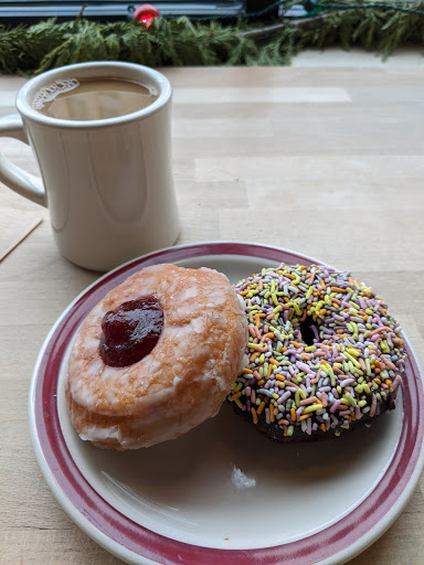 Donut Shop «Mighty-O Donuts Capitol Hill», reviews and photos, 1400 12th Ave, Seattle, WA 98122, USA