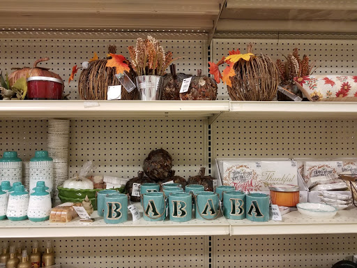 Home Goods Store «At Home», reviews and photos, 956 IL-59, Aurora, IL 60504, USA