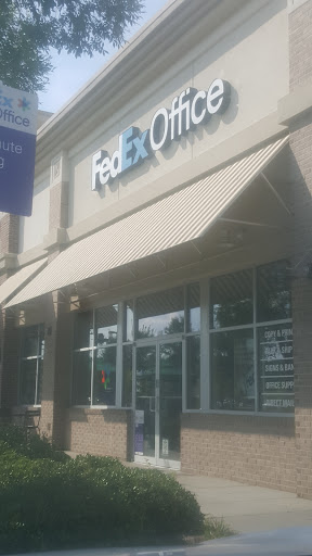 Print Shop «FedEx Office Print & Ship Center», reviews and photos, 4648 Woodstock Rd, Roswell, GA 30075, USA