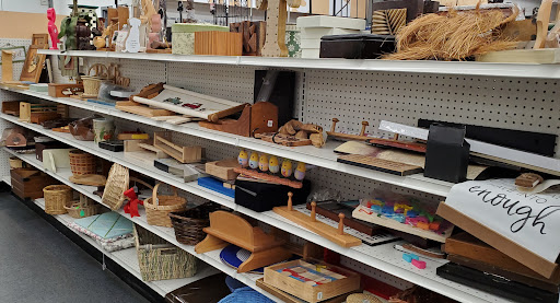 Thrift Store «Federal Way Goodwill», reviews and photos, 32521 Pacific Hwy S, Federal Way, WA 98003, USA