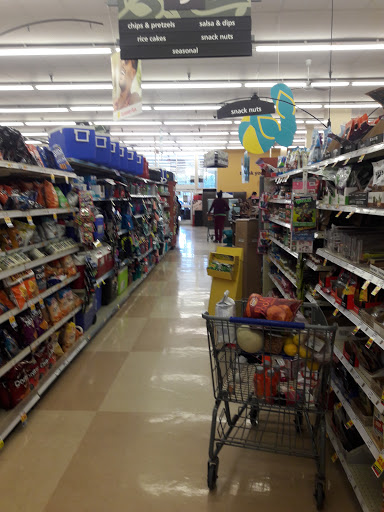 Grocery Store «Kroger», reviews and photos, 25780 Middlebelt Rd, Farmington Hills, MI 48336, USA