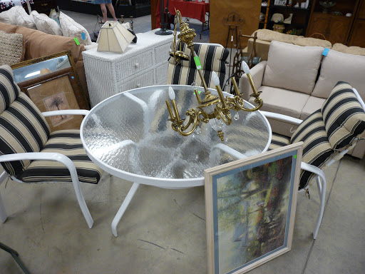 Thrift Store «Sheriffs Ranches Enterprises, Inc. Thrift Store», reviews and photos, 27900 US-27 #112, Leesburg, FL 34748, USA