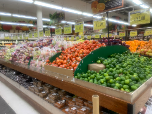 Supermarket «Gates Avenue Food Bazaar Supermarket», reviews and photos, 1590 Gates Ave, Ridgewood, NY 11385, USA