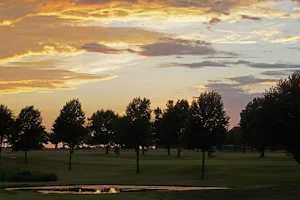 Whispering Oaks Golf Course image