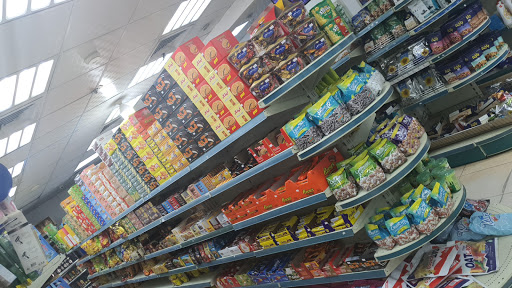 مركز صنوبر الشرقيه للتسويق سوبر ماركت 