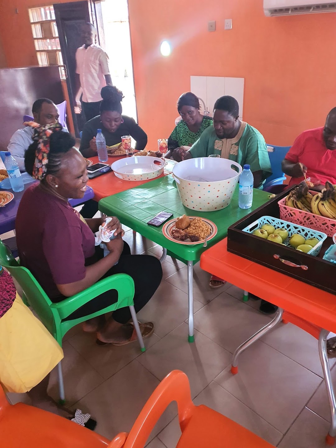 J3 EATERY MANDELA ROAD MINNA