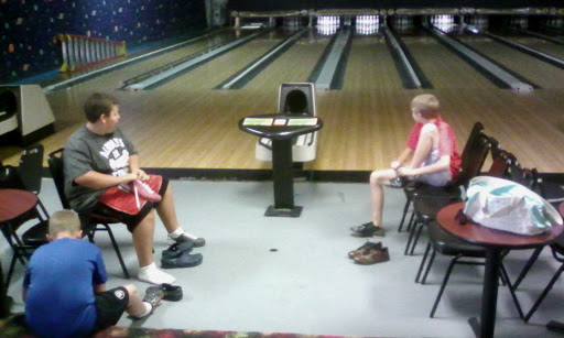 Bowling Alley «Bardstown Bowling Center», reviews and photos, 1012 Commerce Blvd, Bardstown, KY 40004, USA