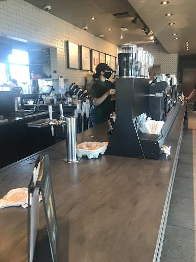 Coffee Shop «Starbucks», reviews and photos, 2400 N Columbia St, Milledgeville, GA 31061, USA