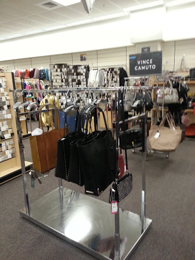 Department Store «Nordstrom Rack Orland Park Place», reviews and photos, 140 Orland Park Pl, Orland Park, IL 60462, USA