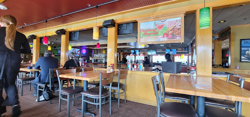 Applebee,s Grill + Bar - 1301 N Davis Rd, Salinas, CA 93907