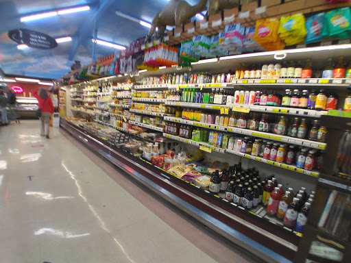 Grocery Store «Capella Market», reviews and photos, 2489 Willamette St, Eugene, OR 97405, USA