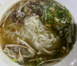 ก๋วยจั๊บเจ๊หมวย photo