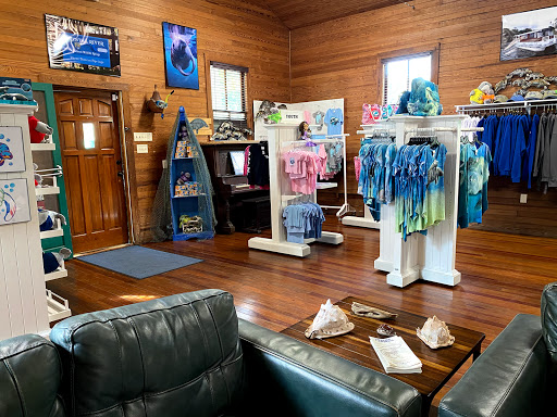 Tourist Attraction «Fun 2 Dive - Swim with Manatees», reviews and photos, 135 NE 3rd St, Crystal River, FL 34429, USA