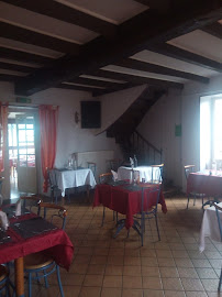 Photos du propriétaire du Restaurant La Côte qui Descend à Saint-Sornin - n°4