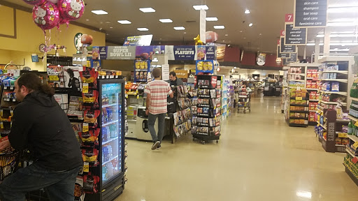 Grocery Store «Vons», reviews and photos, 3233 Foothill Blvd, La Crescenta, CA 91214, USA