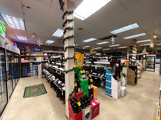 Liquor Store «One Stop Spirit Shop», reviews and photos, 339 New London Turnpike, Glastonbury, CT 06033, USA