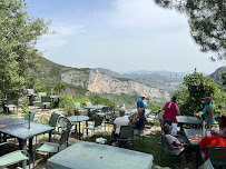 Atmosphère du Crêperie Crêperie Le Mur d'Abeilles à Rougon - n°1