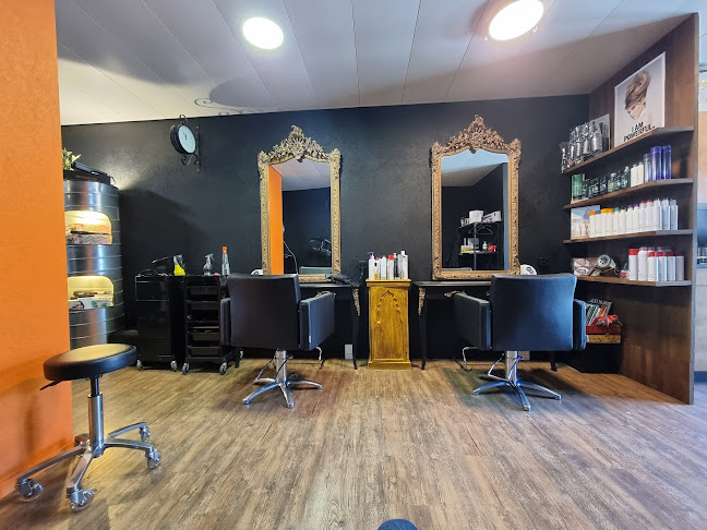 Rezensionen über Vintage coiffure in Martigny - Friseursalon