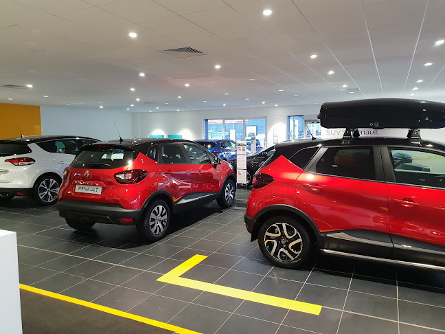 Reviews of Evans Halshaw Renault Edinburgh in Edinburgh - Car rental agency
