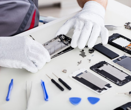 Mobile Phone Repair Shop «I Can Fix That! Electronics Repair», reviews and photos, 4114 7th St SW, Puyallup, WA 98373, USA