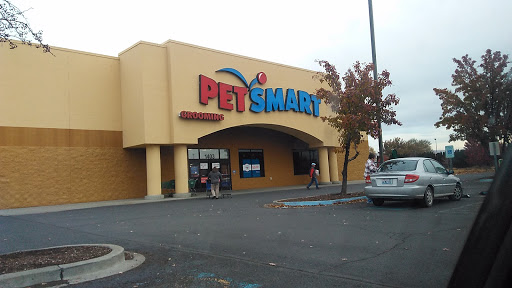 Pet Supply Store «PetSmart», reviews and photos, 1403 E Washington Ave, Union Gap, WA 98903, USA