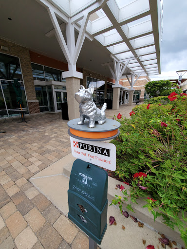 Shopping Mall «Taubman Prestige Outlets», reviews and photos, 17057 N Outer 40 Rd, Chesterfield, MO 63005, USA