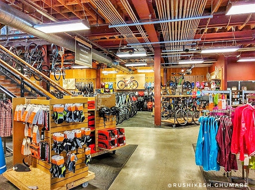 Camping Store «REI», reviews and photos, 840 Brannan St, San Francisco, CA 94103, USA