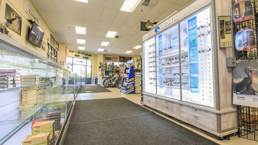 Sporting Goods Store «Pacific Flyway Supplies- Sporting Goods and Ammo», reviews and photos, 1690 N Lincoln St, Dixon, CA 95620, USA
