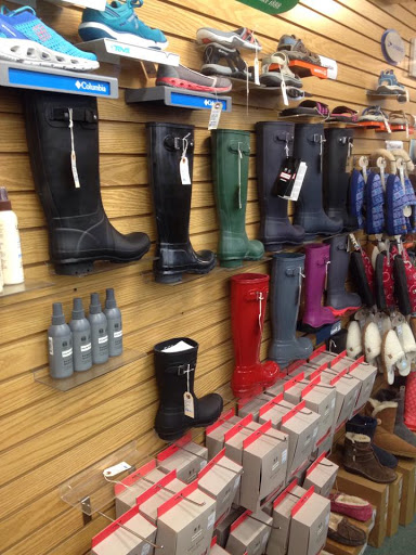 Sporting Goods Store «Natick Outdoor Store», reviews and photos, 38 North Ave, Natick, MA 01760, USA