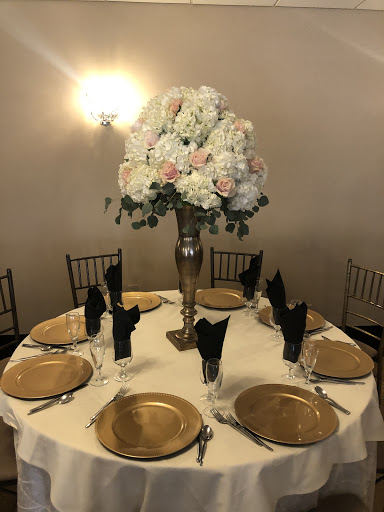 Florist «Roma Florist. free deliver purchase online. Www.romaflorist.com», reviews and photos, 11 Davis St, Oakville, CT 06779, USA